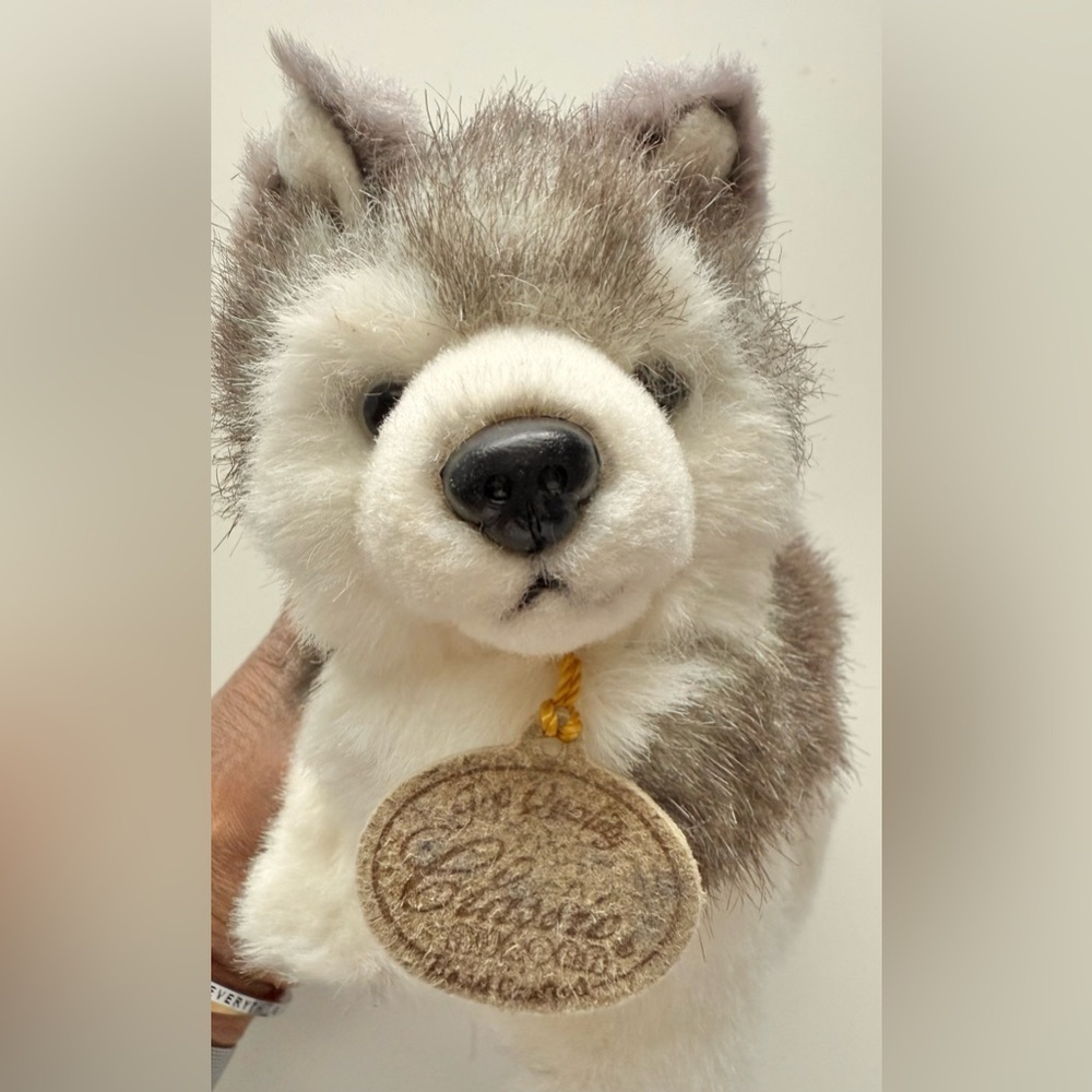 Classic Aurora Husky Cuddly Plush Toy